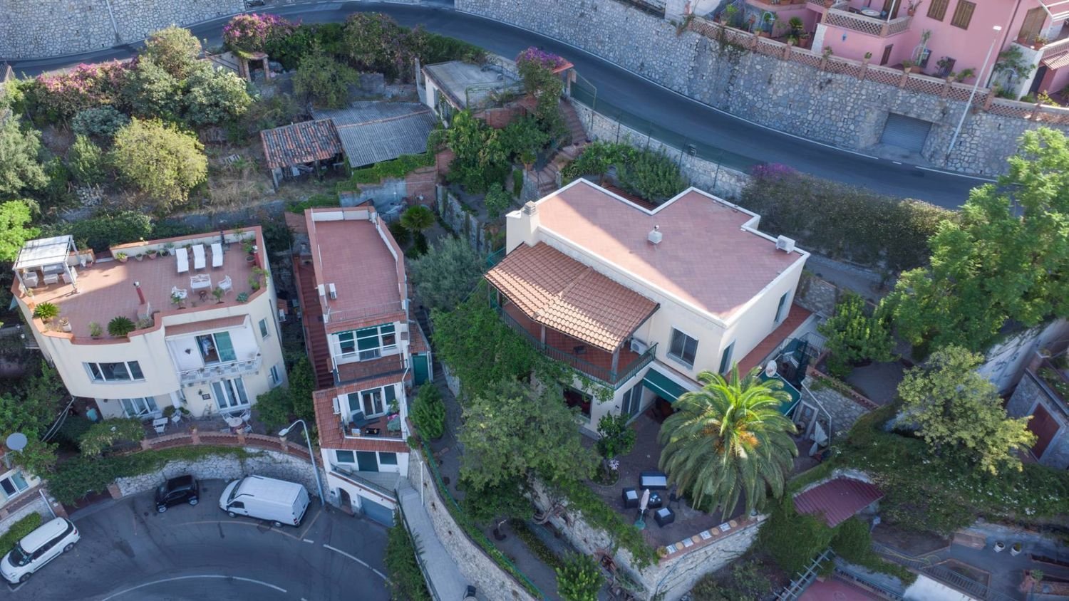 10 bedrooms Villa in Taormina, Italy No. 312721