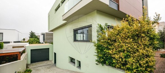 3 bedrooms Villa in Cascais, Portugal No. 168465 44