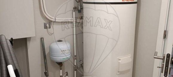 3 bedrooms Villa in Cascais, Portugal No. 168465 2