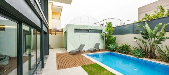 3 bedrooms Villa in Cascais, Portugal No. 168465 43