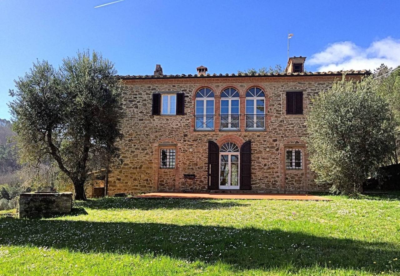 12 rooms House in Chianni, Italy No. 141359