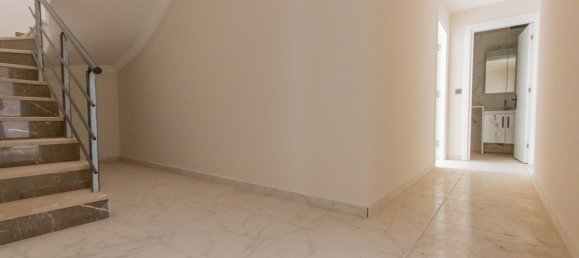 Apartment 5+1 in Oba, Turkey No. 14113 14