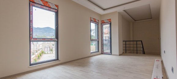 Apartment 5+1 in Oba, Turkey No. 14113 2