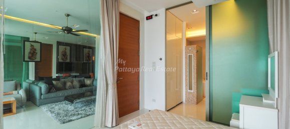 2 bedrooms Condo in Pattaya, Thailand No. 8754 4