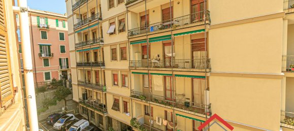 7 rooms Apartment in Genoa, Italy No. 15246 39
