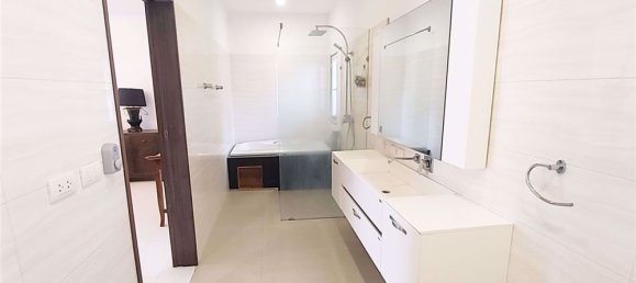 4 bedrooms Cafe / restaurant in Pattaya, Thailand No. 11738 3