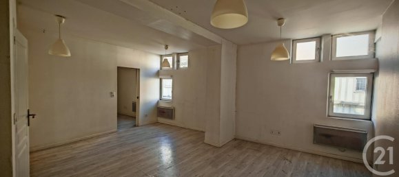 Apartamento de 2 dormitorios en Troyes, France No. 260422 4