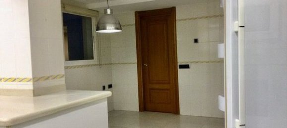 5 Schlafzimmer Wohnung in Valencia, Spain, Nr. 102029 7