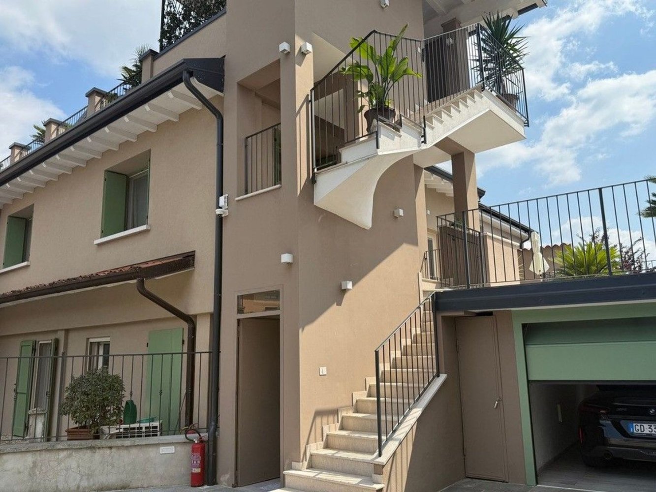 6 bedrooms Villa in Gussago, Italy No. 390843