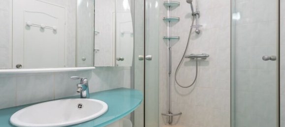 2 bedrooms Apartment in Chamalieres, France No. 330946 9