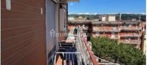 5 rooms Apartment in Naples, Italy No. 370492 4