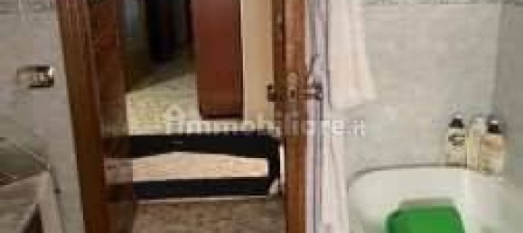 5 rooms Apartment in Naples, Italy No. 370492 10