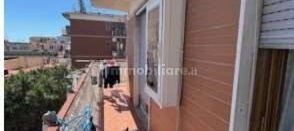 5 rooms Apartment in Naples, Italy No. 370492 6