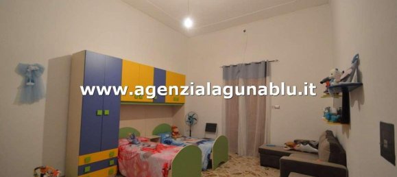3-salle Appartement à Mazara del Vallo, Italy No. 85473 6
