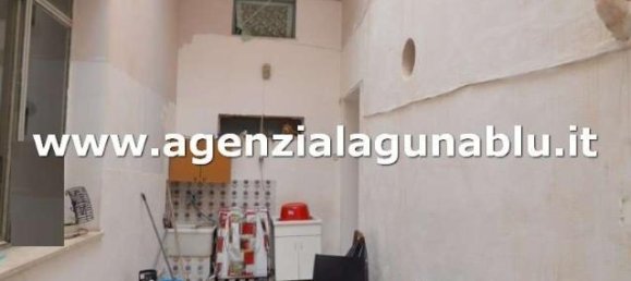 3-salle Appartement à Mazara del Vallo, Italy No. 85473 10