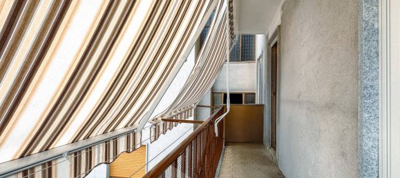 Apartamento de 2 dormitorios en Borgosesia, Italy No. 294139 16