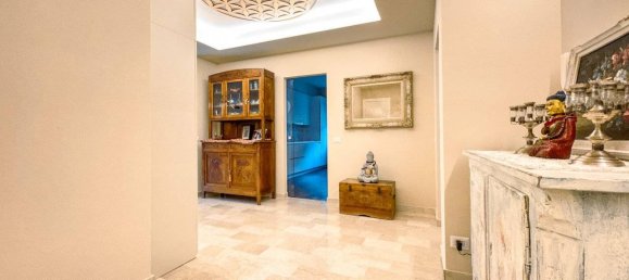 Apartamento de 2 dormitorios en Borgosesia, Italy No. 294139 5