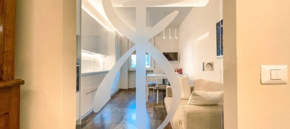 Apartamento de 2 dormitorios en Borgosesia, Italy No. 294139 12