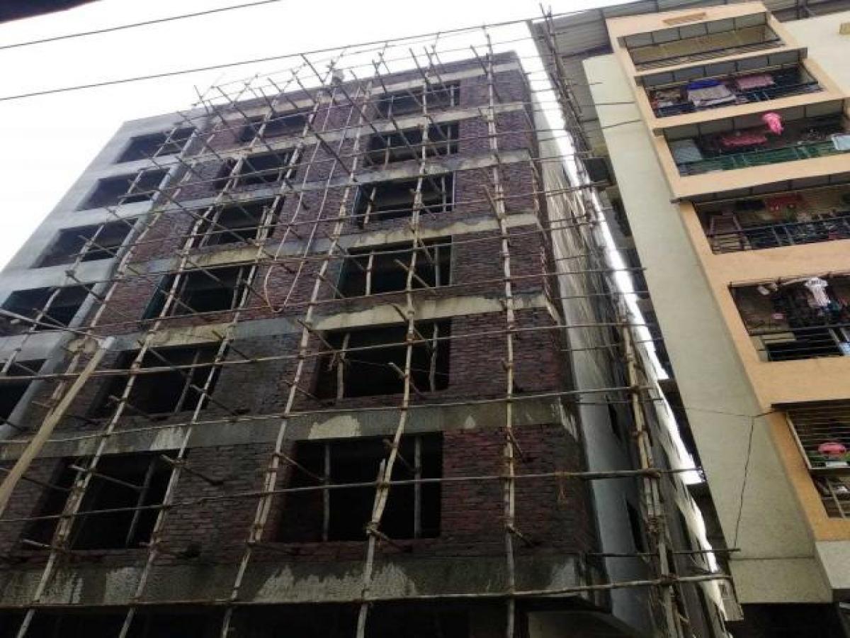 2 bedrooms House in Mumbai, India No. 2430