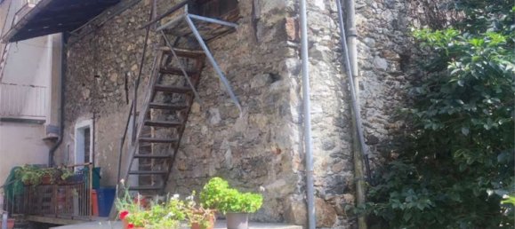 3غرفة منزل في Pont Saint Martin, Italy رقم 278476 10