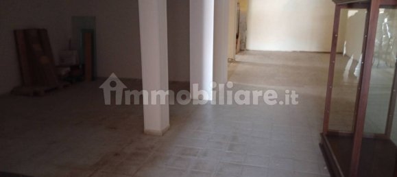 2-salle Propriété commerciale à Vibo Valentia, Italy No. 147254 3