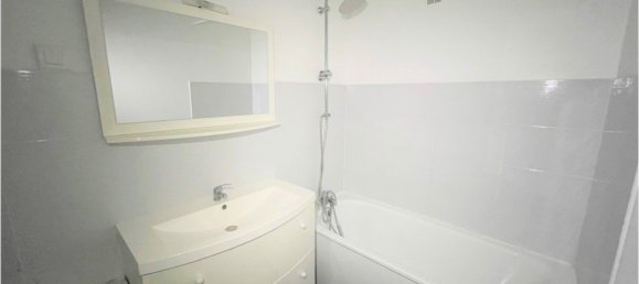 Квартира с 2 спальнями в Сен-Кантен, Франция № 233227 9