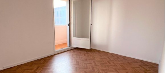 Квартира с 2 спальнями в Сен-Кантен, Франция № 233227 4