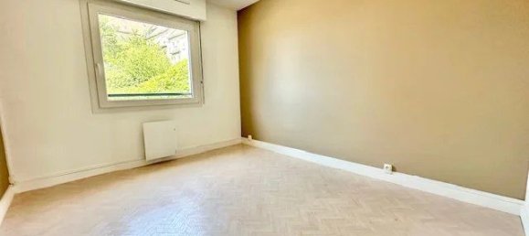 4 rooms Apartment in Boulogne-sur-Mer, France No. 61604 6