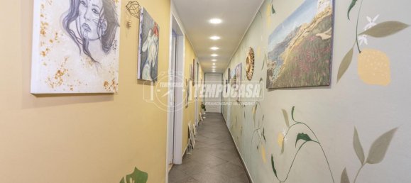 4-Zimmer Wohnung in Turin, Italy, Nr. 26702 7