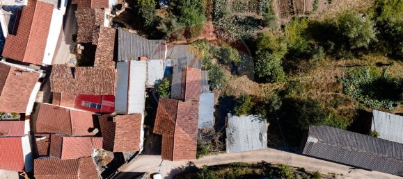 3 bedrooms House in Miranda do Corvo, Portugal No. 31285 33