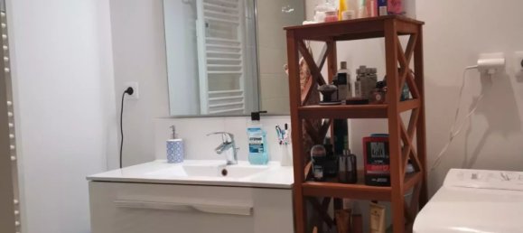 Apartamento de 2 dormitorios en Sainte-Savine, France No. 57835 6