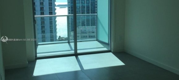 2 dormitorios propiedad comercial en venta en Miami, Miami-Dade, Florida, USA № 614249 3