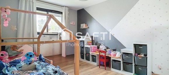 3 bedrooms House in Roncq, France No. 341603 12