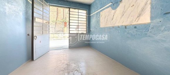 1 room Commercial property in Turin, Italy No. 274564 7