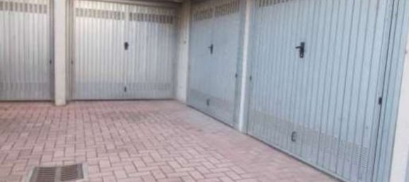 Apartamento de 3 habitaciónes en Brugherio, Italy No. 7783 9