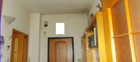 Apartamento de 3 habitaciónes en Brugherio, Italy No. 7783 2