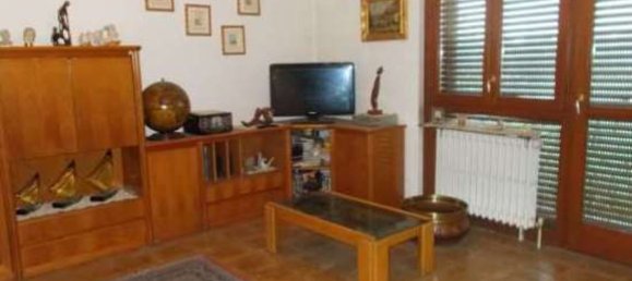 Apartamento de 3 habitaciónes en Brugherio, Italy No. 7783 11