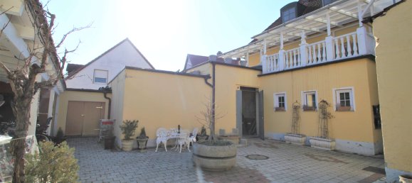 578m² Building in Pfaffenhofen an der Ilm, Germany No. 206840 3