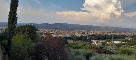 100m² Commercial property in Florence, Italy No. 39779 26