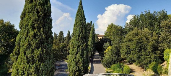 100m² Commercial property in Florence, Italy No. 39779 17