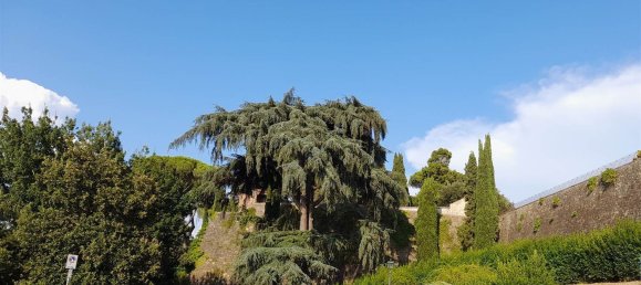 100m² Commercial property in Florence, Italy No. 39779 22