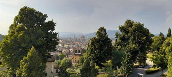 100m² Commercial property in Florence, Italy No. 39779 14