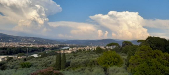 100m² Commercial property in Florence, Italy No. 39779 21