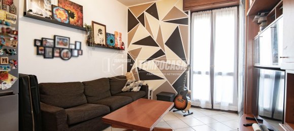 2 rooms Apartment in Sesto San Giovanni, Italy No. 330330 4
