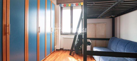 2 rooms Apartment in Sesto San Giovanni, Italy No. 330330 15