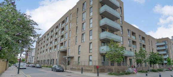 1 bedroom Apartment in London, United Kingdom No. 10756 2