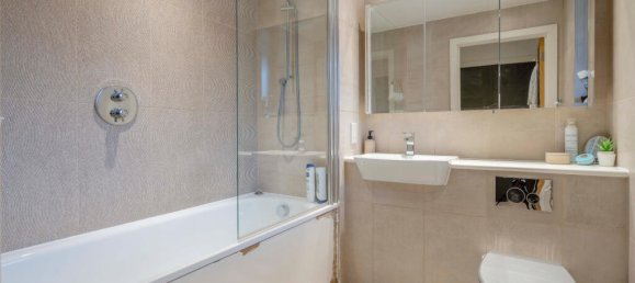 1 bedroom Apartment in London, United Kingdom No. 10756 7