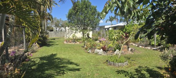 3 bedrooms House in Cooloola Cove, Australia No. 158 5