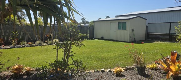 3 bedrooms House in Cooloola Cove, Australia No. 158 8