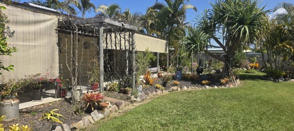 3 bedrooms House in Cooloola Cove, Australia No. 158 7